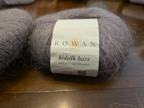 Kidsilk Haze ~ Grey Rowan Yarn Mohair Silk Set Of 2 Balls 25g/230yd - Picture 2 of 5