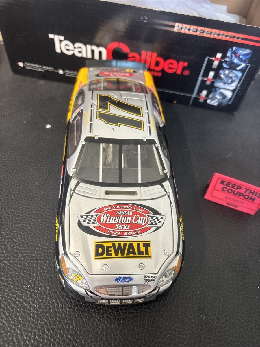 Matt Kenseth 2003 Ford Taurus #17 DeWalt Team Caliber Preferred 1