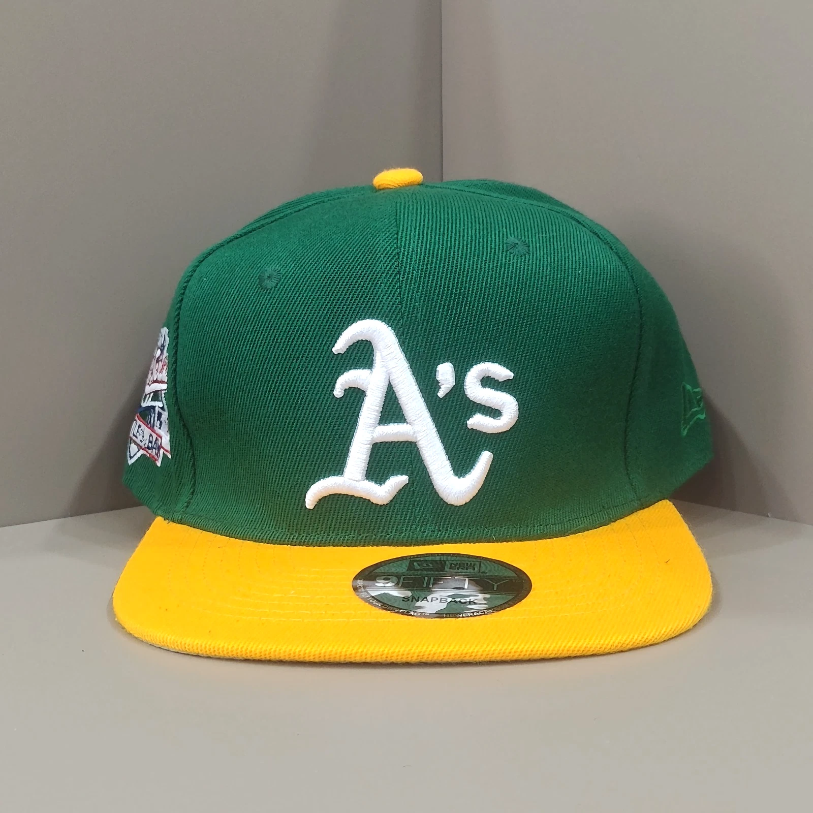 0akland Athletics Outdoor Casual Yellow Green Two Tone Flat Brim Cap Adjustable
Opens in a new windo