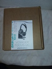 Plantronics Poly Voyager Focus UC On-Ear Headset  B825 Open Box usb c