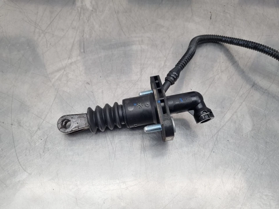 CILINDRO MAESTRO EMBRAGUE SUZUKI GRAND VITARA 2005-2011 Foto 2 de 4