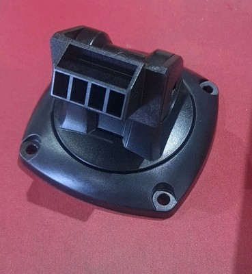 Simrad Lowrance GO5 XSE Bracket   P#  072-2590-002