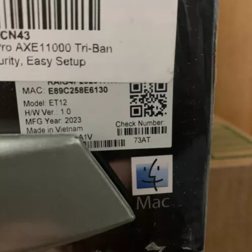 New ASUS ZenWiFi Pro AXE11000 Tri-Band WiFi 6E Mesh System (ET12 1PK) - Picture 7 of 10
