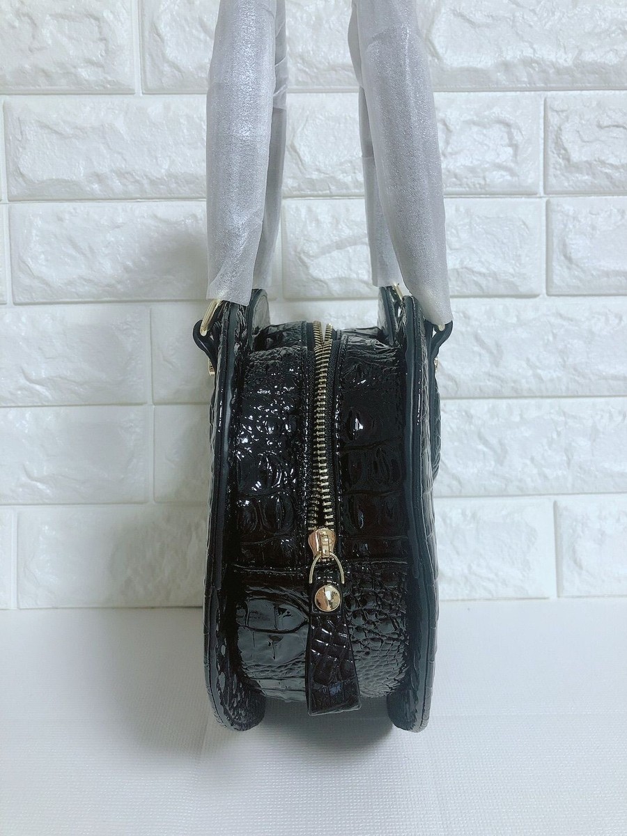 Vivienne Westwood 2way Shoulder Bag Heart Shaped zip color Black