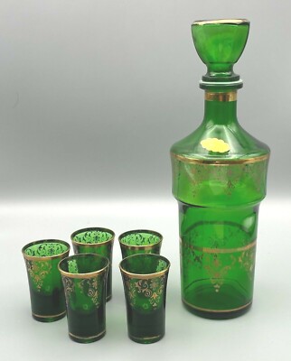 Carafe en verre vert vintage avec 4 verres à shot Fleurs Garniture dorée peinte à la main - Canada