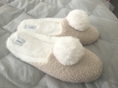 old navy pom slippers