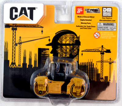 Diecast Masters CAT CB-13 Tandem Vibratory Roller 1:64 Diecast Model 84641CS
