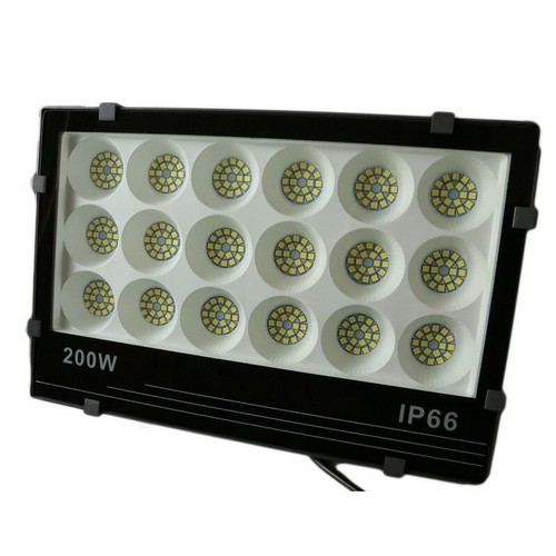 Vendita Online Faretto LED Proiettore Flood Light 200W Equivalente A 1000W - Foto 7