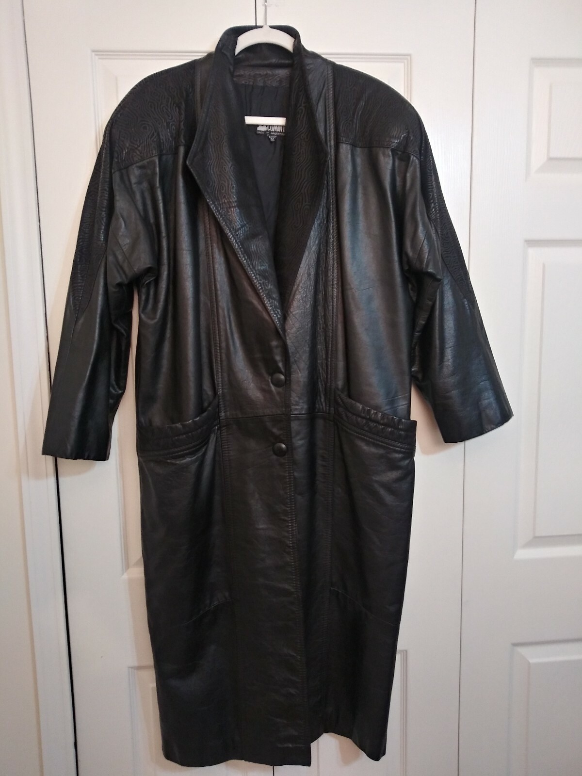 Vintage COMINT Long Black Leather Embossed Coat Sz Me… Gem