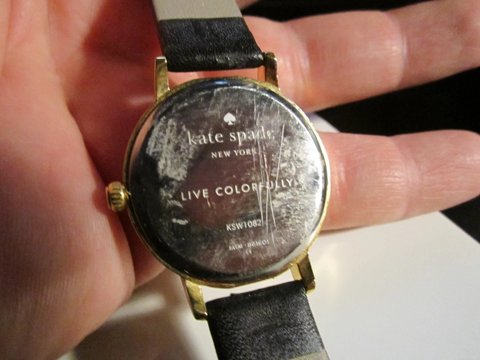 RELOJ KATE SPADE LIVE COLORIDO "BUMBLE BEE" SE ADAPTA A MUÑECA 7 1/2"-BBA-19A Foto 4 de 4