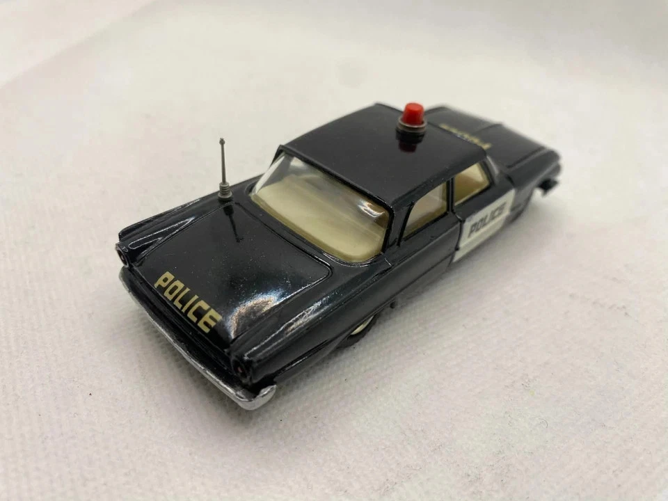 DINKY TOYS FORD FAIRLANE POLICE - Photo 4/4