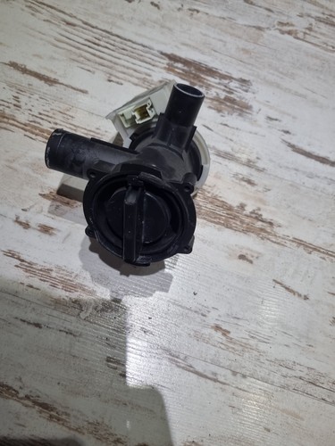 WASCHMASCHINE  Siemens E12.19 Extraklasse Pumpe Laugenpumpe  9000346607