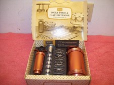 Sears Aluminum Spritz Cookie Press & Cake Decorator  19 Pc Vtg 1950s Never Used