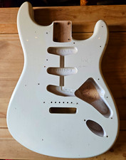 Fender Custom Shop 61 Stratocaster Body Alder Aged Olympic White Nitro