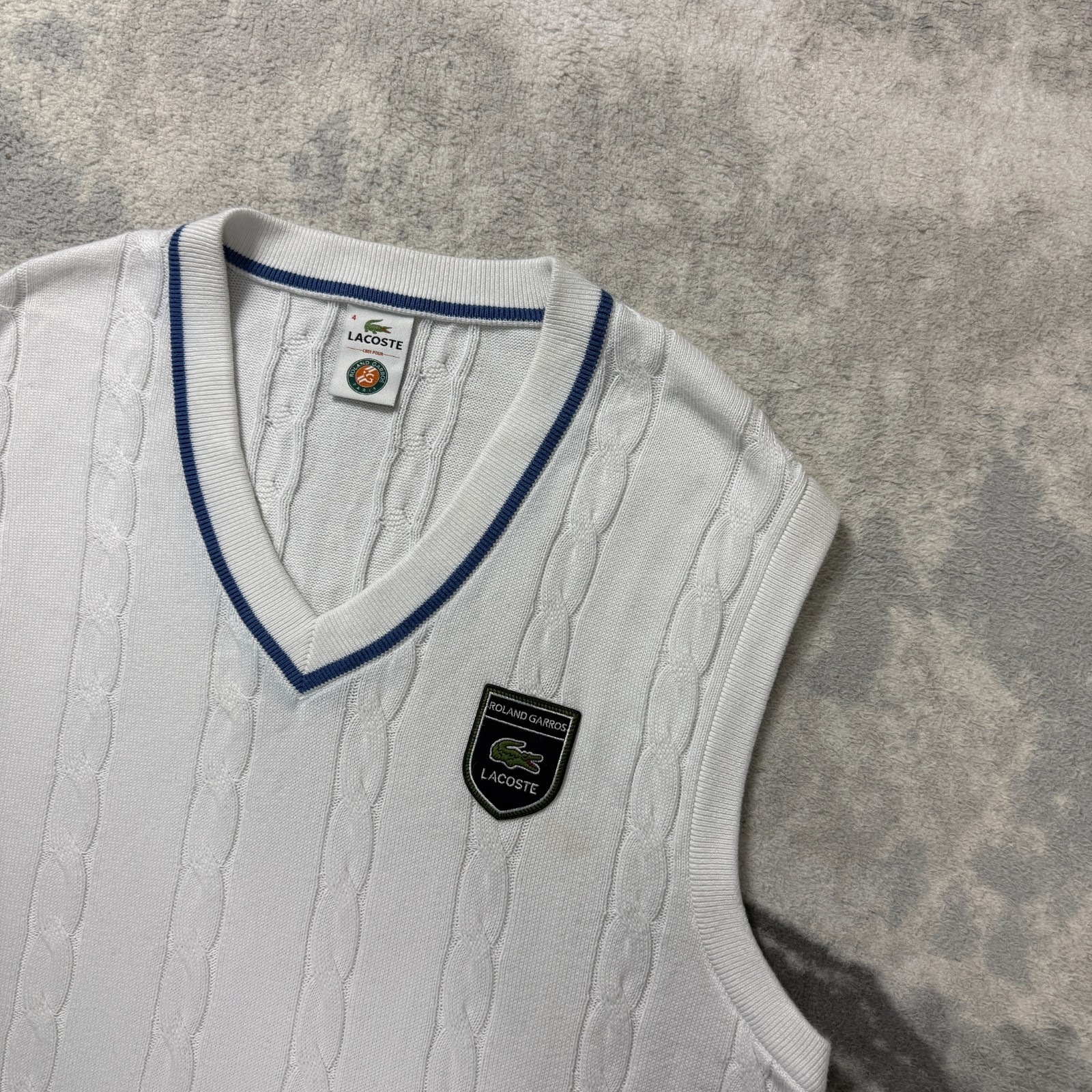 Lacoste Roland Garros Pullover White Sz 4 / Lrg V-Neck Cable Knit Sweater Vest image 2