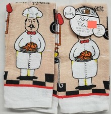 JUEGO DE 2 MISMAS TOALLAS DE COCINA IMPRESAS (15"x25") FAT CHEF CON BANDEJA DE PASTELERÍA EN ROSA, SUJETADOR