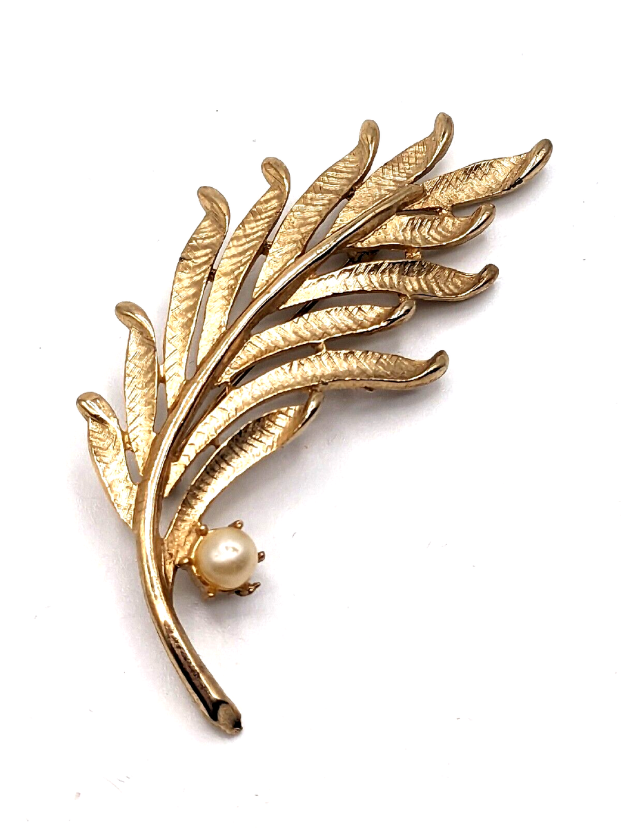 Vintage Lee Co Textured Gold Tone & Faux Pearl Palm Leaf