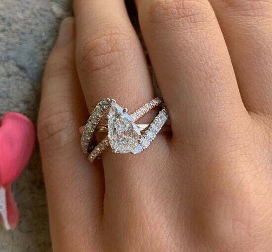 2Ct Pear Cubic Zirconia Women Bridal Anniversary Ring 925 Silver 2Ct Pear Cubic Zirconia Women Bridal Anniversary Ring 925 Silver