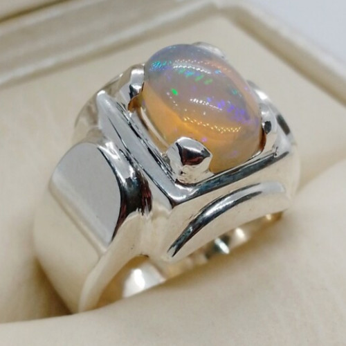 Natural Ethiopian Opal White Opal Multi Color Big Fire Opal Stone Rare Opal Ring image 5