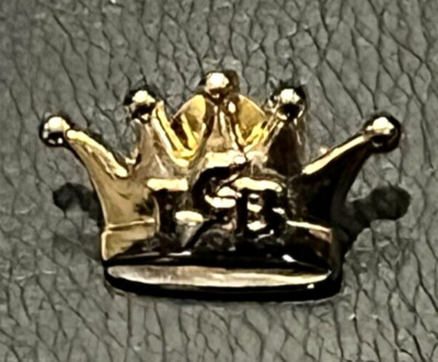 HARD ROCK CAFE Pin Anstecker T C B Taking Care Business
