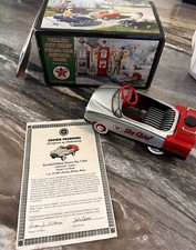 Crown Premiums Texaco 1948 BMC Oil Tanker Stock #48 BMC Tank 06 2nd In Series