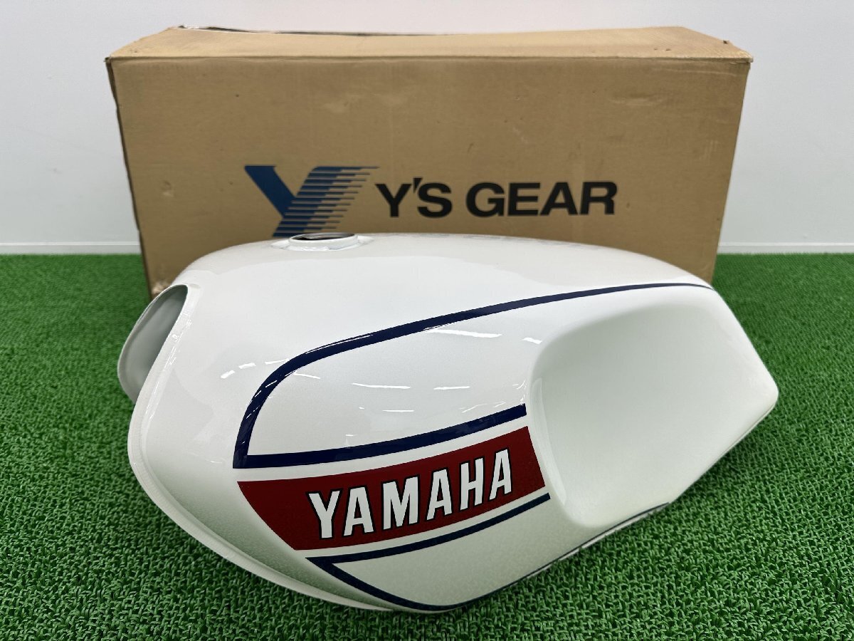 RZ250 4L3純正　オイルタンク Yahoo!オークション - YAMAHA RZ250 4L3 純正 オイルタンク