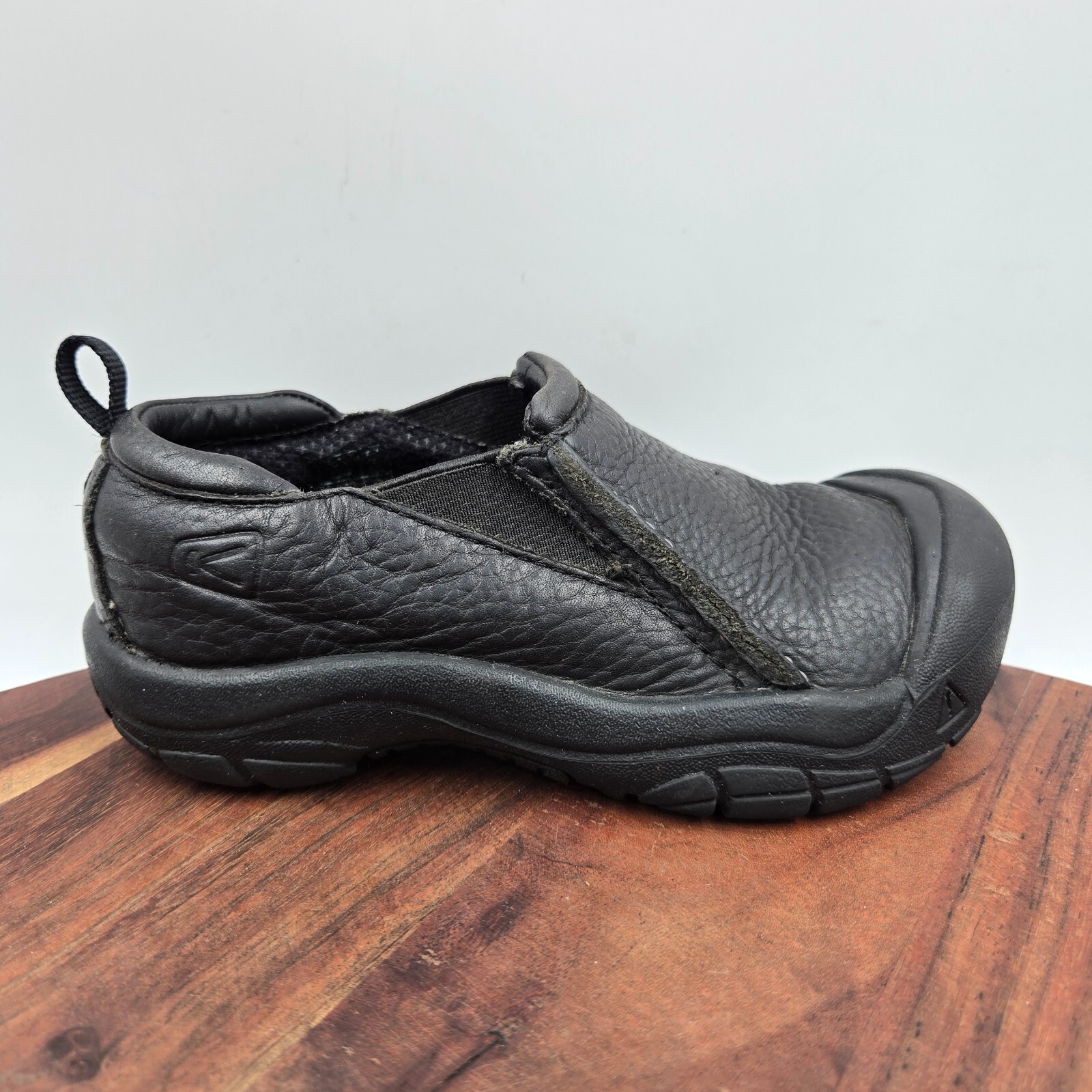 Scarpe Keen Austin giovani ragazzi 13 nere in pelle sneakers slip on outdoor escursionismo