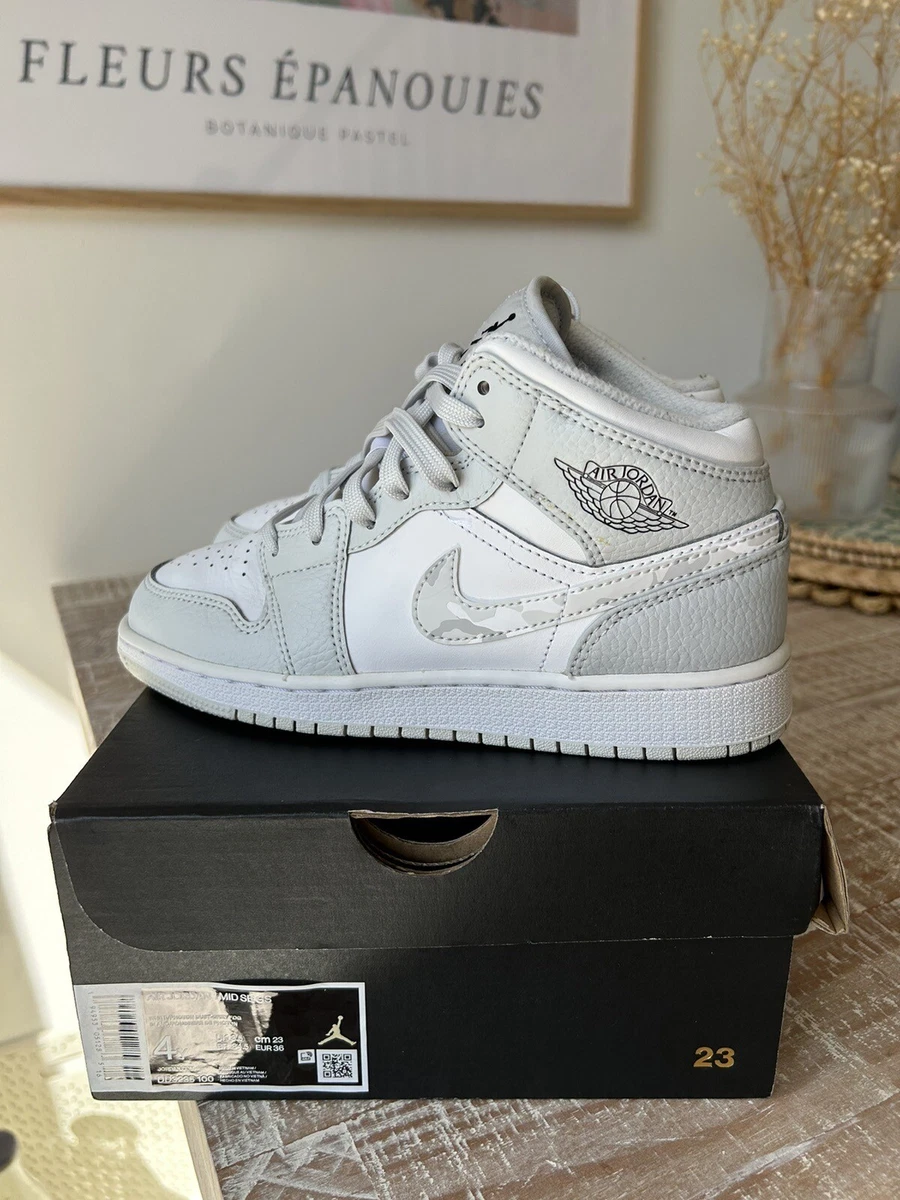 Nike air force 1 ultraforce mid top trainer black / wolf grey / camo