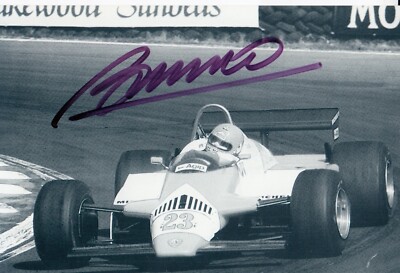 Bruno Giacomelli photo 12x8 signée à la main Alfa Romeo F1 autographe 3 Bruno Giacomelli photo 12x8 signée à la main Alfa Romeo F1 autographe 3