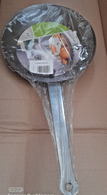 CHG- Eisenpfanne  Bratpfanne  24 cm unbeschichtet  neu ovp