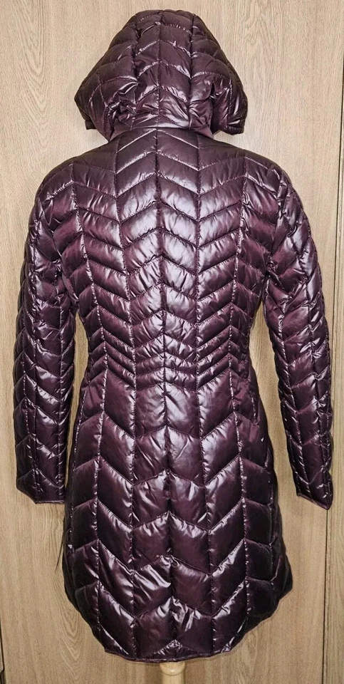 KENNETH COLE NEW YORK Lightweight Hooded Quilted Puffer Coat Rum S - ($195) - Image 2 of 4