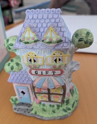 Vintage 90s Easter Jubilee Porcelain Bunny House Gift Shop Kmart w/ Box