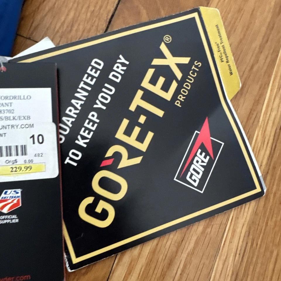 Pantalones de nieve Spyder Tordrillo Goretex para niño talla 10 Foto 4 de 4