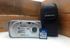 Samsung Digital Camera Digimax 3000 3.2MP Blue Tested