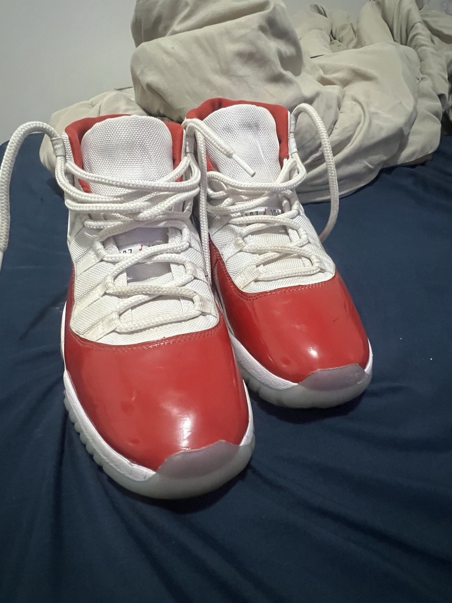 Air Jordan 11 レッド/ホワイト Jordan Air Jordan 11 Red White High Top Basketball Athletic