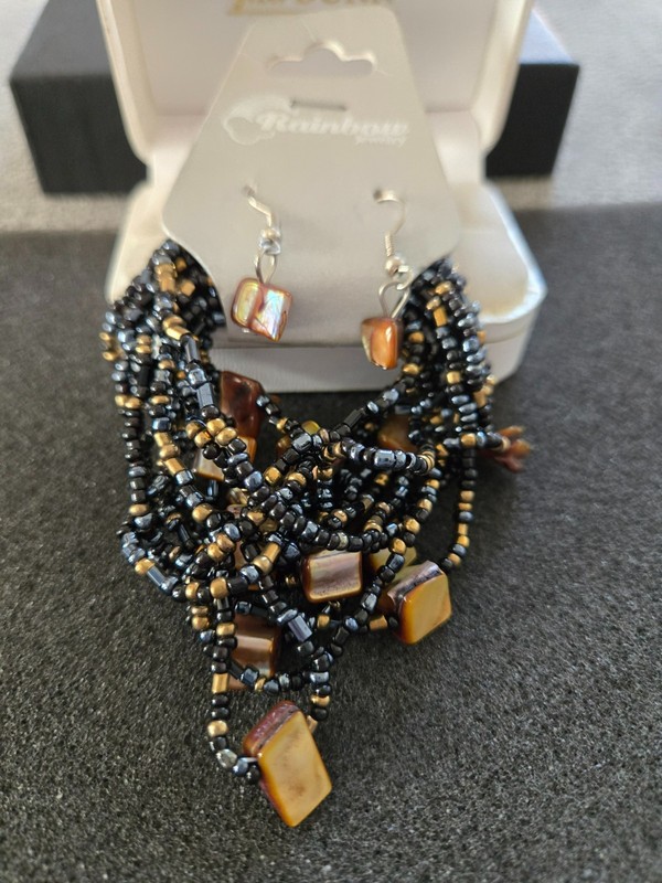 Multi Strand Beaded Bracelet and Earring Set - Abalone Mother of Pearl NEW