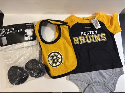     Boston Bruins Baby 3 Piece Bodysuit Set 0/3 Months Bib And Booties Reebok