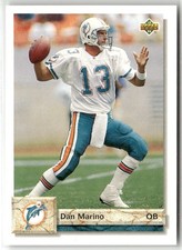 1992 UPPER DECK #598 DAN MARINO MIAMI DOLPHINS