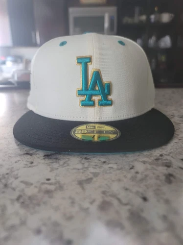 Hat Club Exclusive New Era Tropics LA Dodgers 7 3/8
