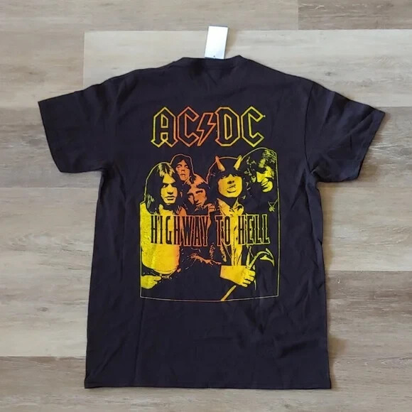 NWT AC/DC Highway to Hell Graphic T-Shirt Black Size M | eBay