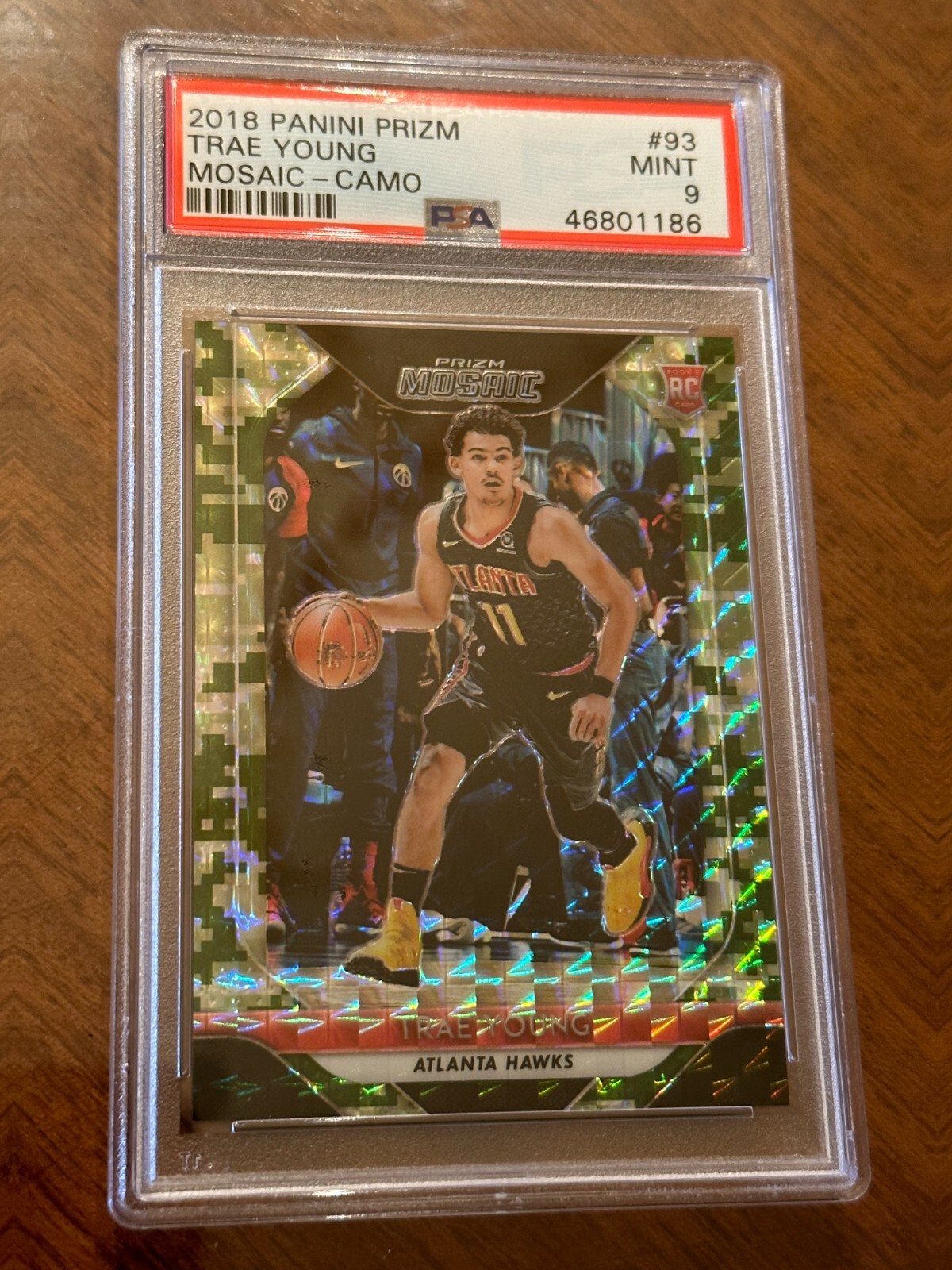 2018-19 Panini Mosaic Trae Young Camo Prizm Rookie RC PSA 9 Mint Hawks Rare /25