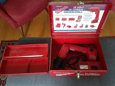 Milwaukee 0401-1 Hi-Torque cordless drill with battery, charger and case