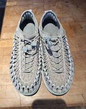 Keen Uneek Sandals. Men 9 Women 11