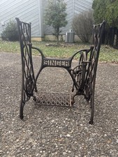 ANTIQUE 1900 SINGER SEWING CABINET LEGS
