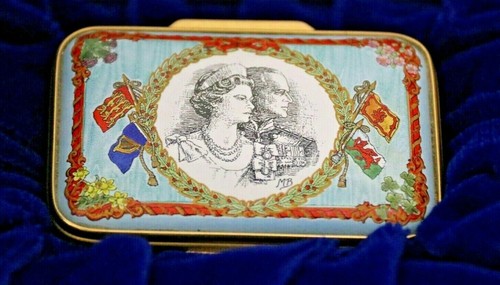 Halcyon Days Golden Wedding Anniv. Box: Queen Elizabeth Limited Edition 159/1000 - Picture 2 of 7