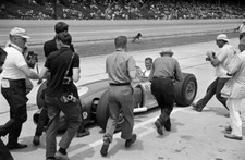 Bobby Unser, Andy Granatelli, Ferguson Novi Indy Car 1964 Racing Old Photo 1