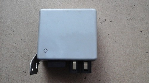 Steuergerät für ein elektronisches Lenkgetriebe Nissan Micra K12 Baujahr 2009