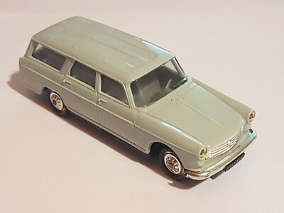 Miniature NOREV 1/43 Peugeot 404 L Familiale Grise - 1968 - Avec Boîte - Occasion