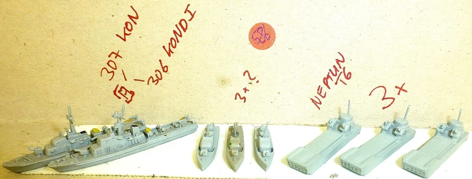 8 Modelle Neptun T6 Argonaut 306 307 etc Schiffsmodell 1:1250 SHP586 å *