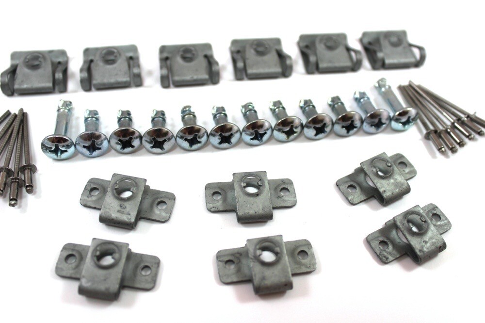 4X DZUS RIVETTO Su Clip Yamaha Ducati Honda Moto Carenatura